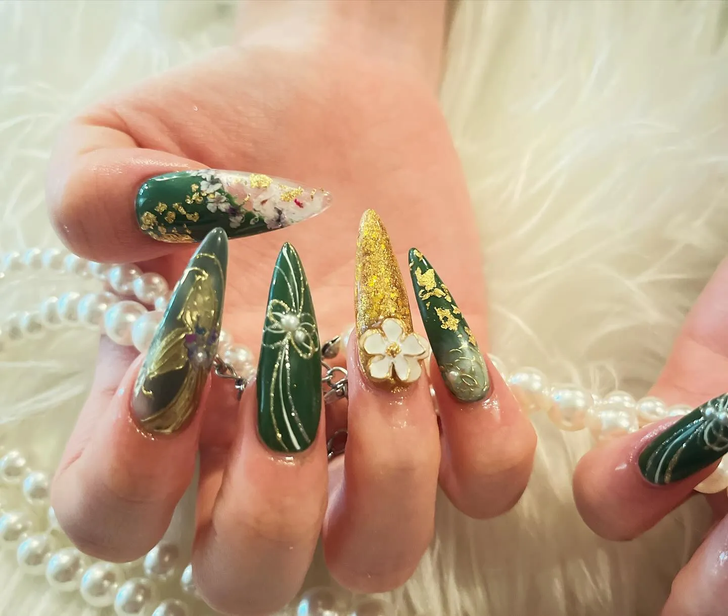 成人式ネイル💅✨