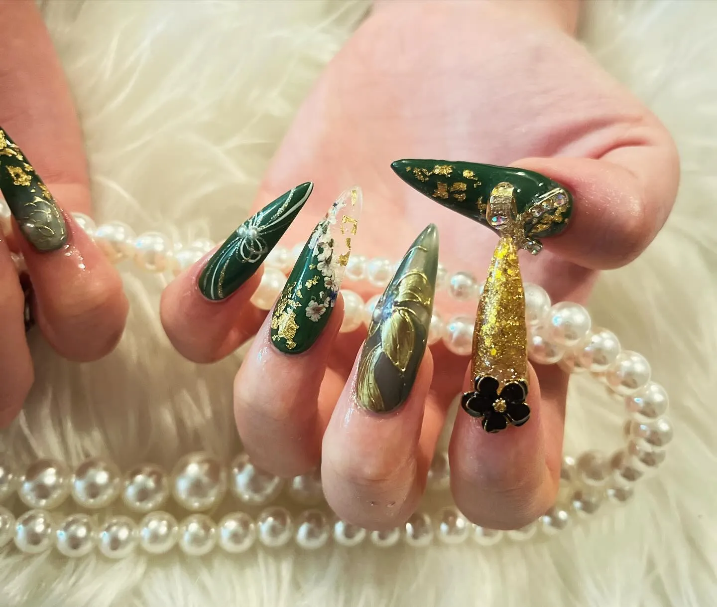 成人式ネイル💅✨